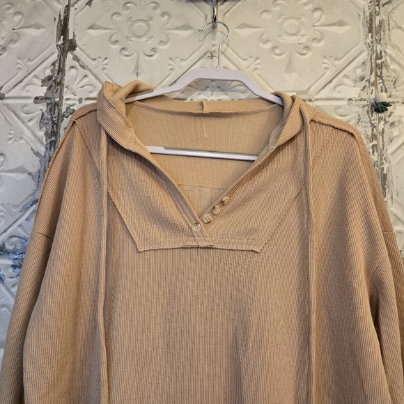 VYSN Drawstring Long Sleeve Hoodie Tan Pullover Cozy Comfy Cotton Sweater NWOT M - Picture 5 of 11